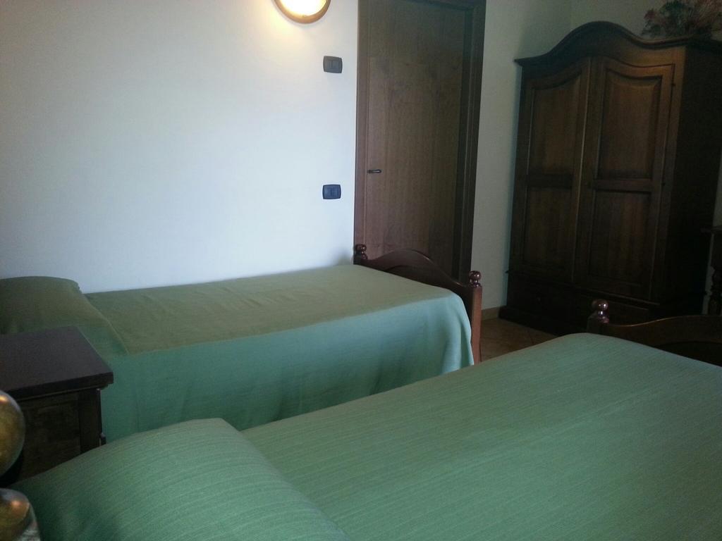 Leinì Agriturismo Cascina Del Peso מראה חיצוני תמונה