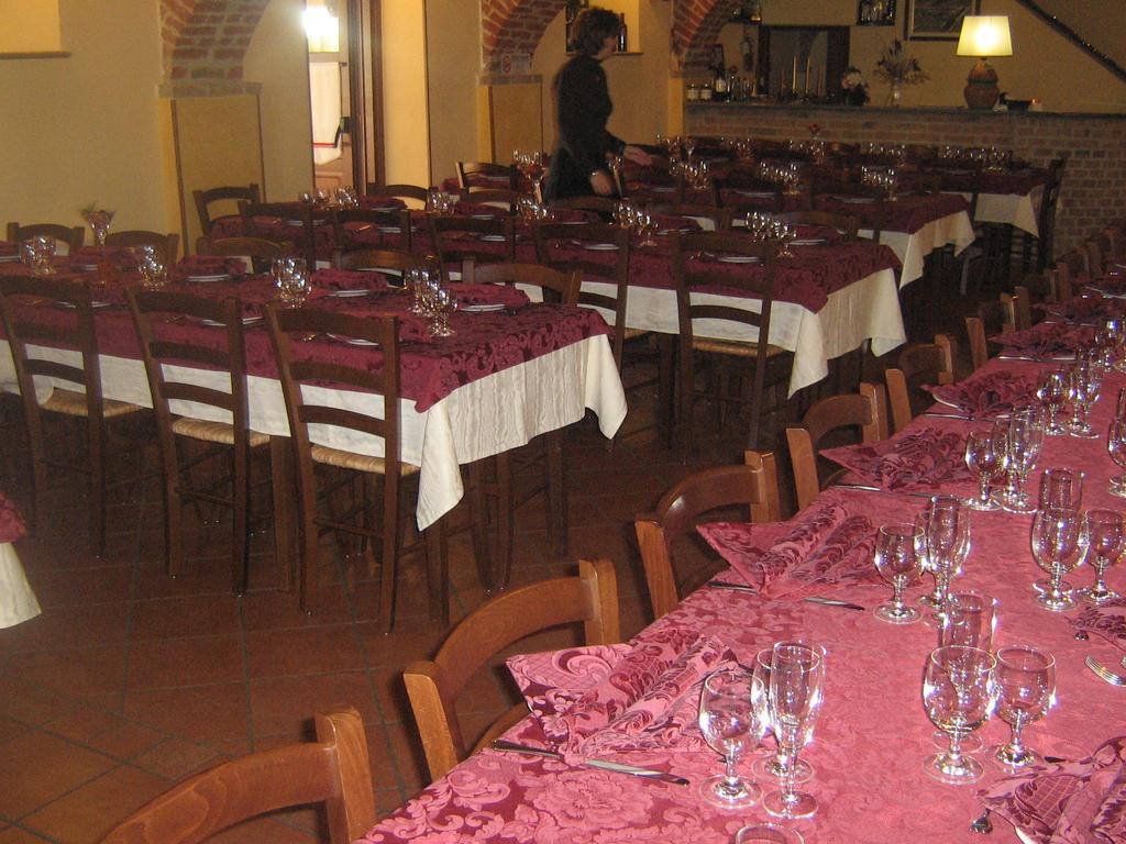 Leinì Agriturismo Cascina Del Peso מראה חיצוני תמונה